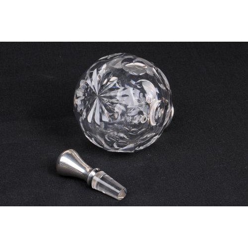 Early 20th Century Hawkes Crystal & Sterling Perfume Bottle For Sale - Image 4 of 11