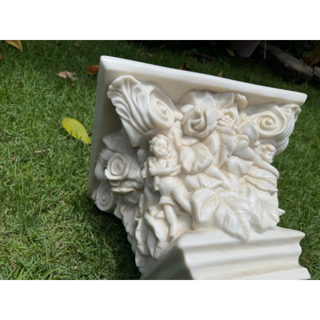 Vintage 28” Faux Alabaster Corinthian Cherub Pedestal For Sale In Naples, FL - Image 6 of 9