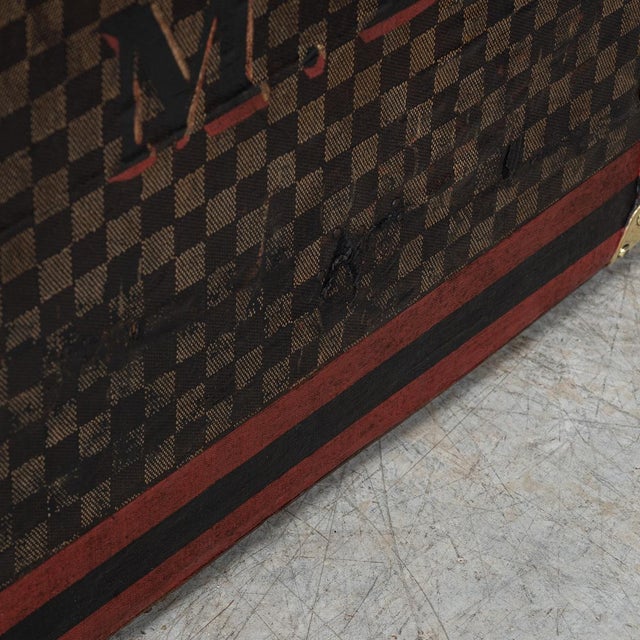 Antique 20th Century Malle Haute Trunk in Damier Canvas from Louis Vuitton, France, 1900s For Sale - Image 6 of 18