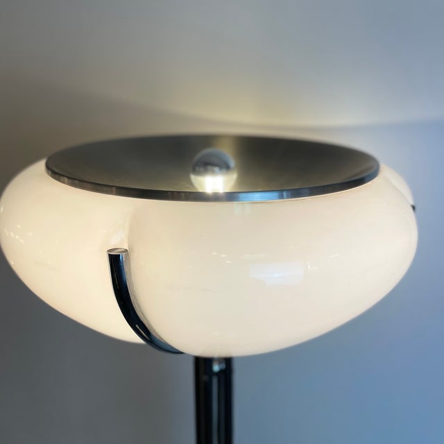 Gae Aulenti Vintage Floor Lamp by Gae Aulenti for Harvey Guzzini, 1970s For Sale - Image 4 of 17