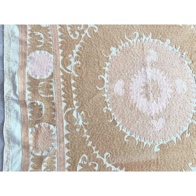 Uzbekistan Suzani Tablecloth - Vintage Hand-Embroidered Textile - 3'9'' X 3'11'' For Sale - Image 4 of 7