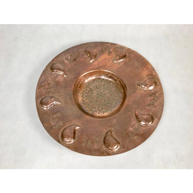 1960s Large Vintage Syria Arabic Copper Tray, 1960s For Sale - Image 5 of 10