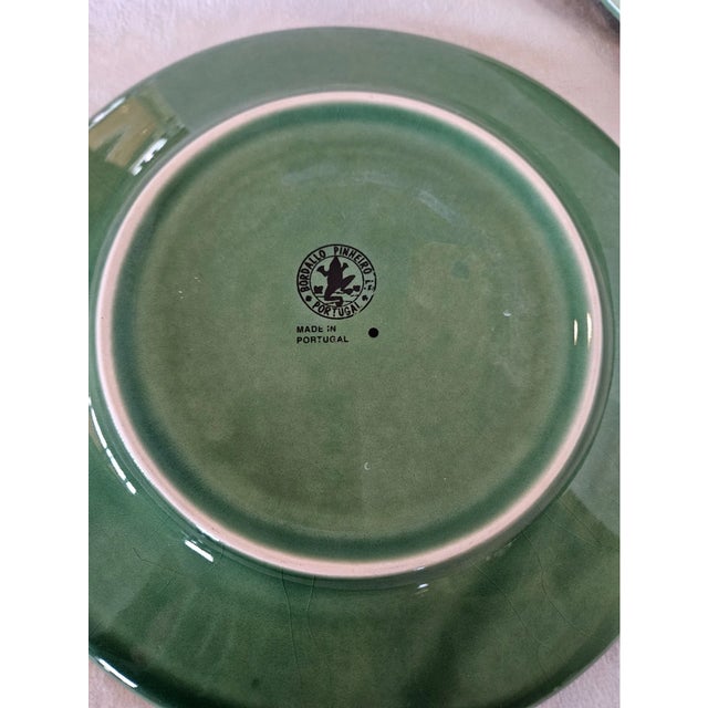 Bordallo Pinheiro Vintage Bordallo Pinheiro Green Pineapple Majolica Salad Plates -Set of 6 For Sale - Image 4 of 4