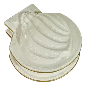 Vintage Italian Ceramic Shell Form Covered Box by Porcellane D’Arte Bassano, Italy