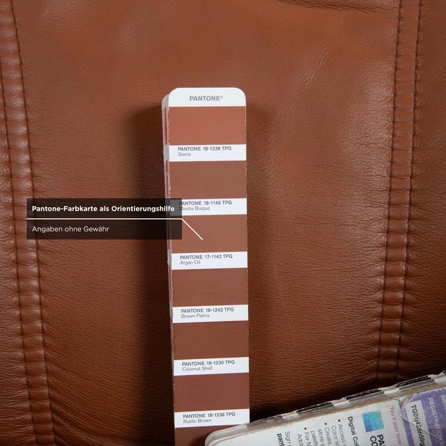 Set of Consul Recliner Lounge Chair and Ottoman in Leather from Stressless For Sale - Image 12 of 18