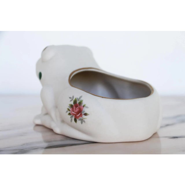 Safari 1970s Vintage Porcelain Hobnail Frog Planter in the Style of Jean Roger For Sale - Image 3 of 13