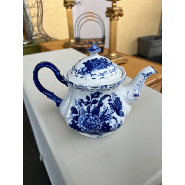 Vintage Ceramic Floral Blue & White Tea Pot For Sale - Image 4 of 10