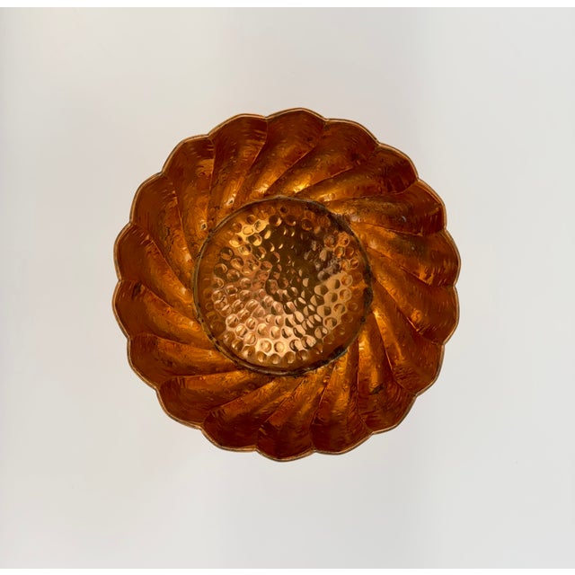 Vintage Hammered Copper Footed Planter With Scalloped Rim For Sale In Little Rock - Image 6 of 7