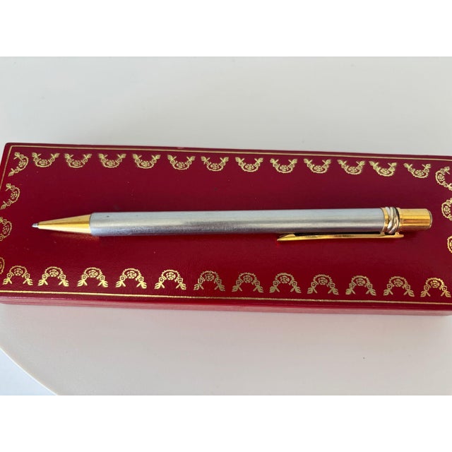 Late 20th Century Must De Cartier “Trinity Vendôme” Ballpoint Pen Gold & Silver France Circa 1980s For Sale - Image 5 of 15