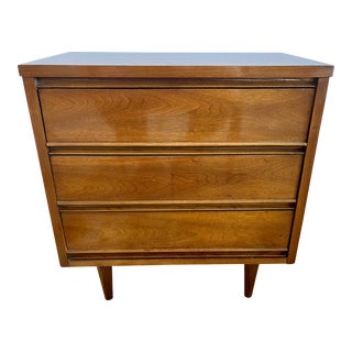Mid Century Modern Signed Dixie Furniture Small Three Drawer Chest Dresser End Table For Sale