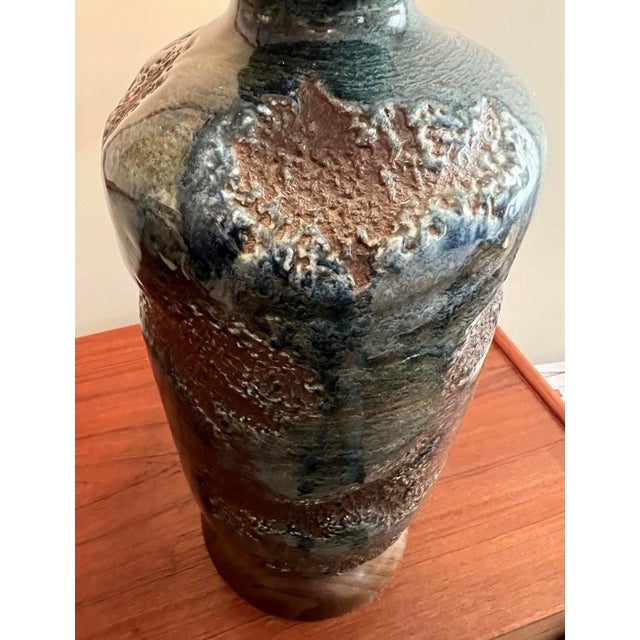 Vintage Mid Century Modern Brutalist 1960s Blue Ceramic Lava Glaze Table Lamp For Sale - Image 6 of 12