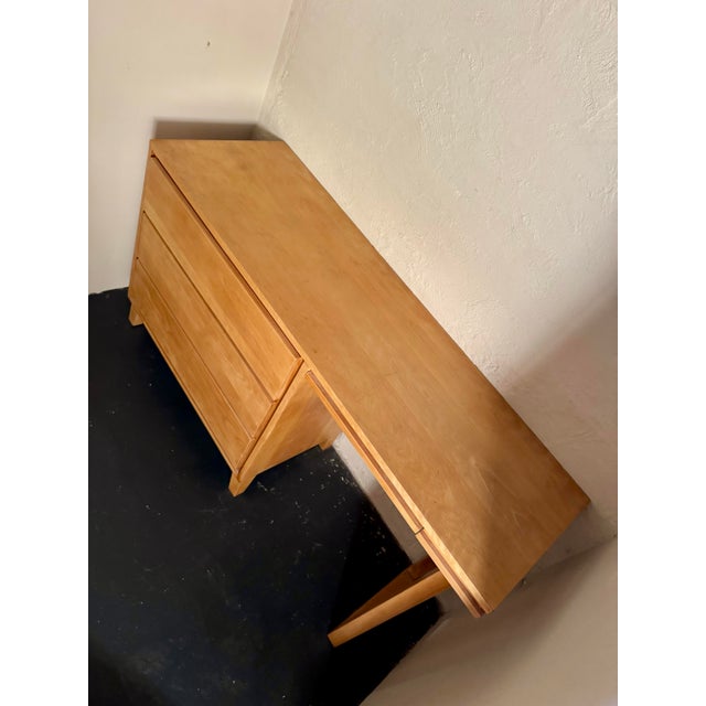 Mid-Century Modern 1950s Mid Century Modernmates Desk by Leslie Diamond for Conant Ball For Sale - Image 3 of 9