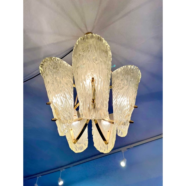 Chandelier in Brass and Textured Glass by J. T. Kalmar for Kalmar, 1960s For Sale - Image 6 of 7