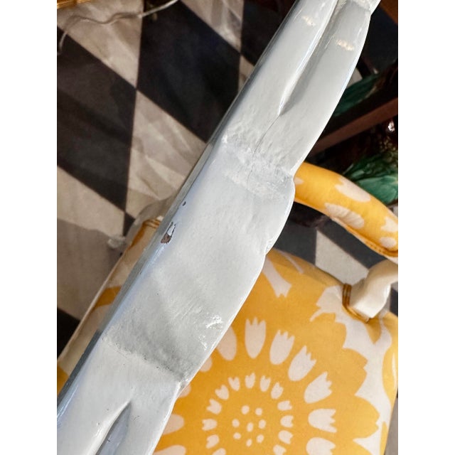 Pair of Vintage Italian Painted Bergere Chairs Upholstered in Yellow and White Linen For Sale - Image 12 of 12