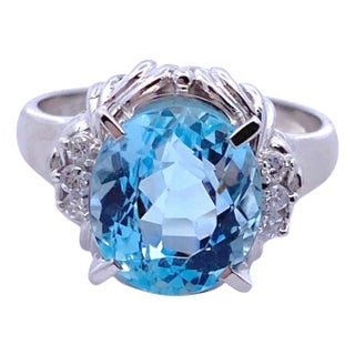 Platinum Aquamarine and Diamond Ring, Size 5.75 For Sale