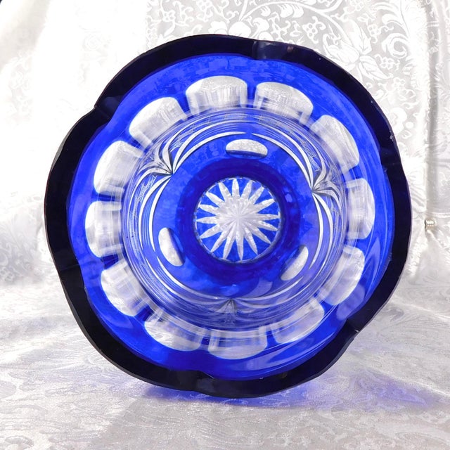 Large Blue Cut to Clear Vase For Sale In San Francisco - Image 6 of 7