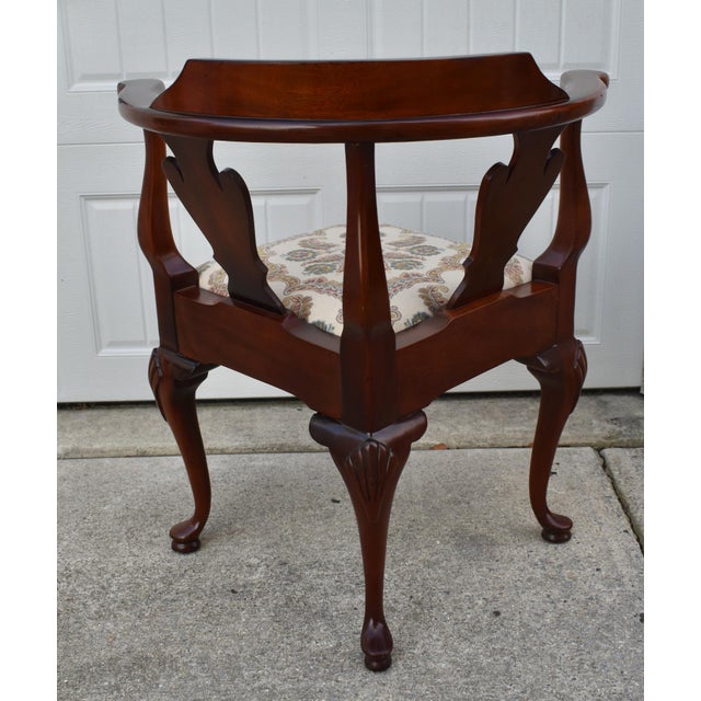 Statesville Co Mahogany Corner Chair Vintage Queen Anne Style Accent Slip Seat For Sale - Image 10 of 16