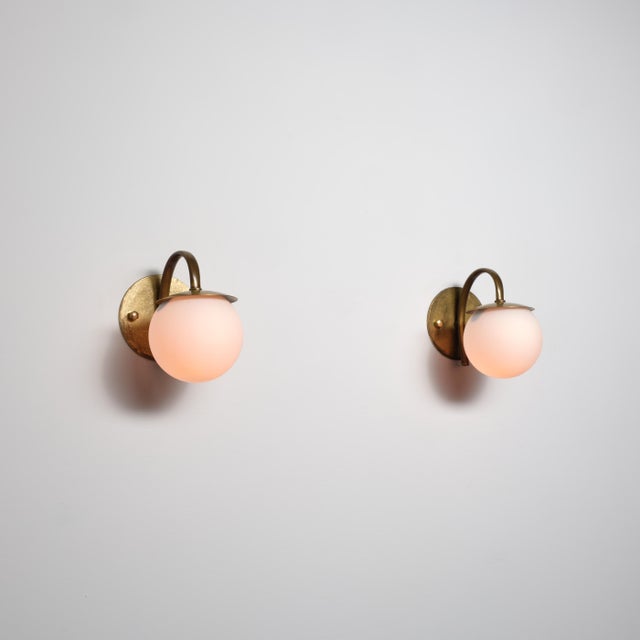 Vintage Italian Wall Sconces in Brass and Opaline Glass, 1950s, Set of 2 For Sale - Image 4 of 10