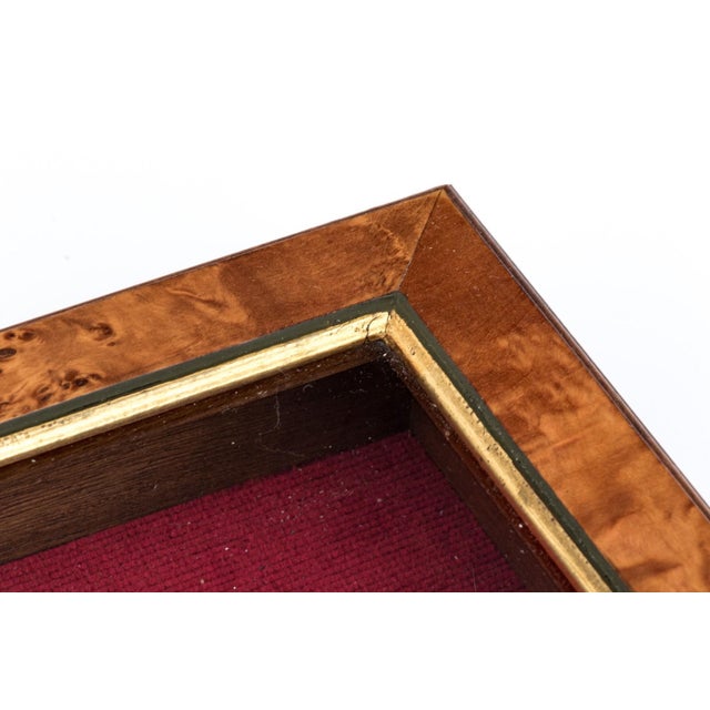 Brown Vintage Tabletop Burl Wood and Glass Keyed Collector’s Display Box For Sale - Image 8 of 11