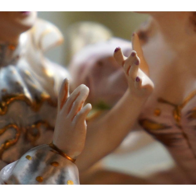 White Darling Lighted Porcelain Rococo Revival Courting Couple – Vintage Romantic Figurine Lamp & Music Box – Maximalist Decor For Sale - Image 8 of 14