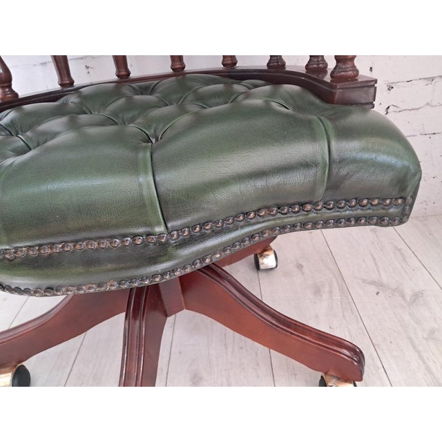 Vintage Chesterfield Style Captain's Swivel Desk Chair in Green Leather, 1980s For Sale - Image 15 of 18