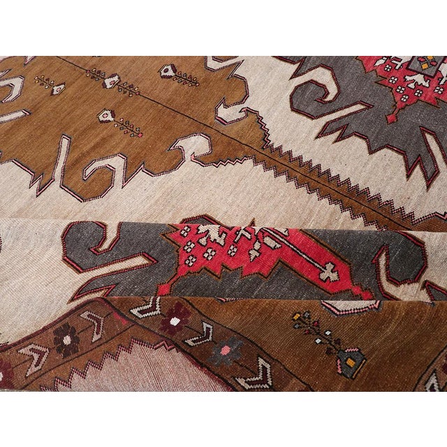 Textile Galerie Shabab Collection Mid-20th Century Turkish Anatolian Room Size Carpet For Sale - Image 7 of 8