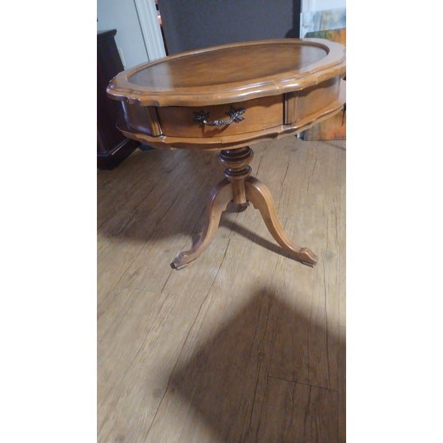 1940s 1940s Vintage Pedestal Drum Table With Scalloped Edges For Sale - Image 5 of 6