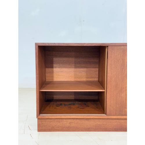 Danish Chest of Drawers in Teak For Sale - Image 6 of 18