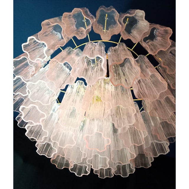Gold Art Deco Pink Murano Glass Chandelier in the style of Barovier, Venice, Italy, 1982 For Sale - Image 8 of 11