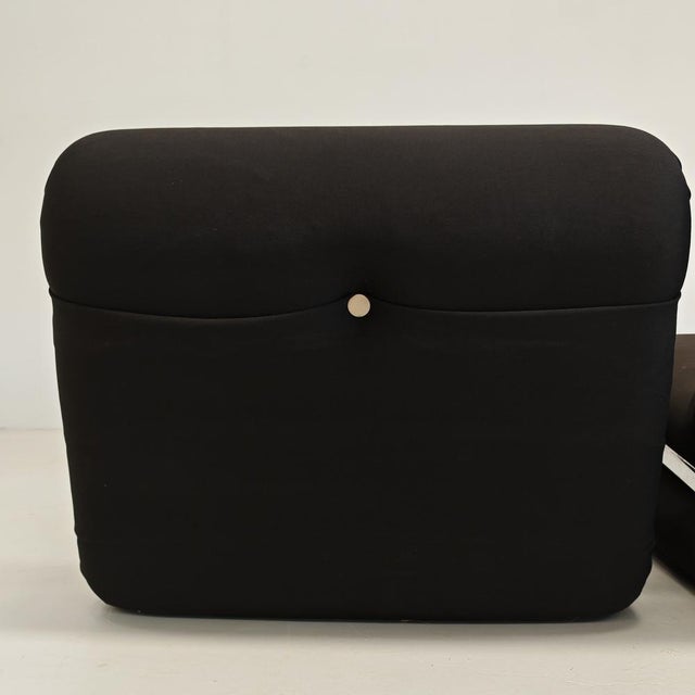 Textile Boomerang Armchairs in Black Stretch Fabric by Rodolfo Bonetto for Flexform, 1970s, Set of 2 For Sale - Image 7 of 18