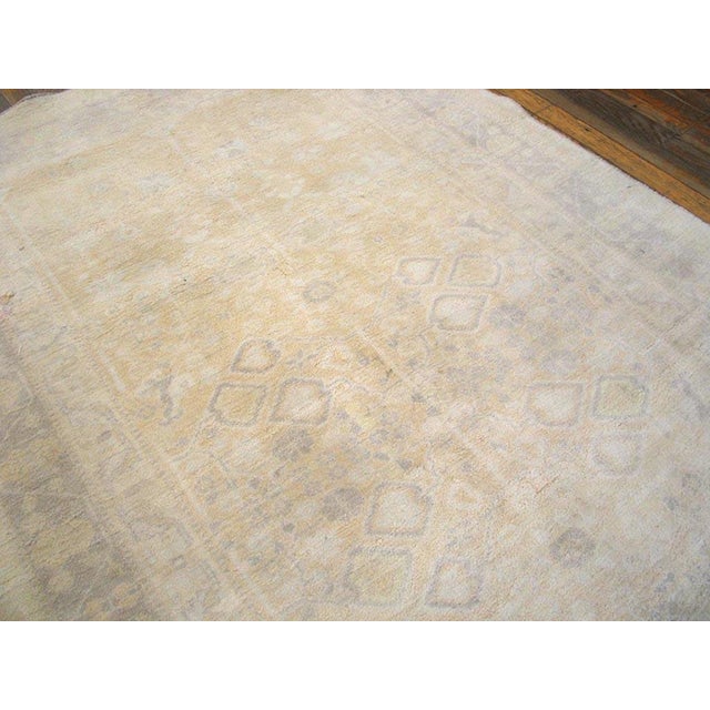 Indian 1920s Gray Geometric Antique Indian Agra Cotton Rug 4'0" X 6'10" Handknotted Wool Carpet For Sale - Image 3 of 5