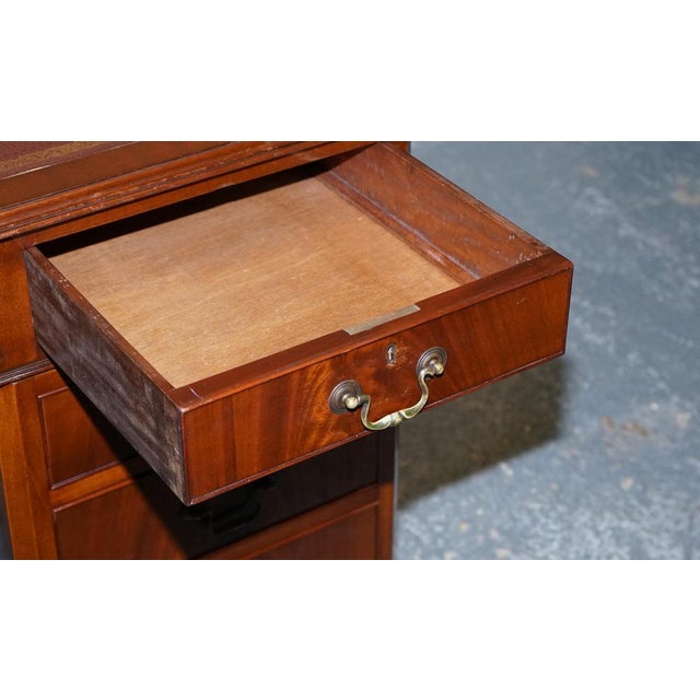 Burgundy Embossed Leather Top Twin Pedestal Desk from Globe Wernicke For Sale - Image 11 of 18