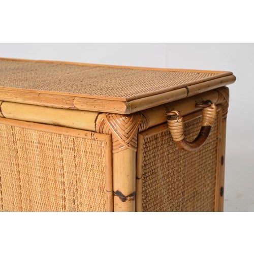 Brown Mid-Century Modern French Riviera Storage Chest in Bamboo and Wicker, 1970 For Sale - Image 8 of 12