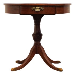 Mersman Solid Mahogany Traditional Duncan Phyfe Style 29" Round Accent Table 1320-7709 For Sale
