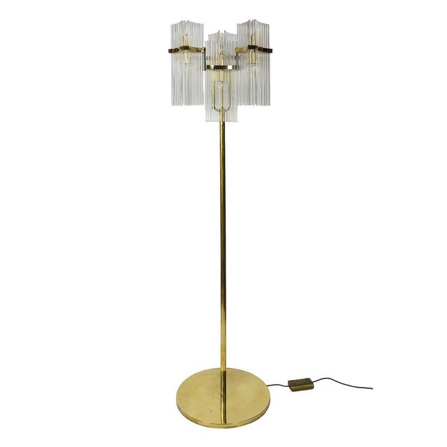 Mid-Century Modern Italian Brass and Glass Floor Lamps by Gaetano Sciolari, 1970s, Set of 2 For Sale - Image 3 of 9