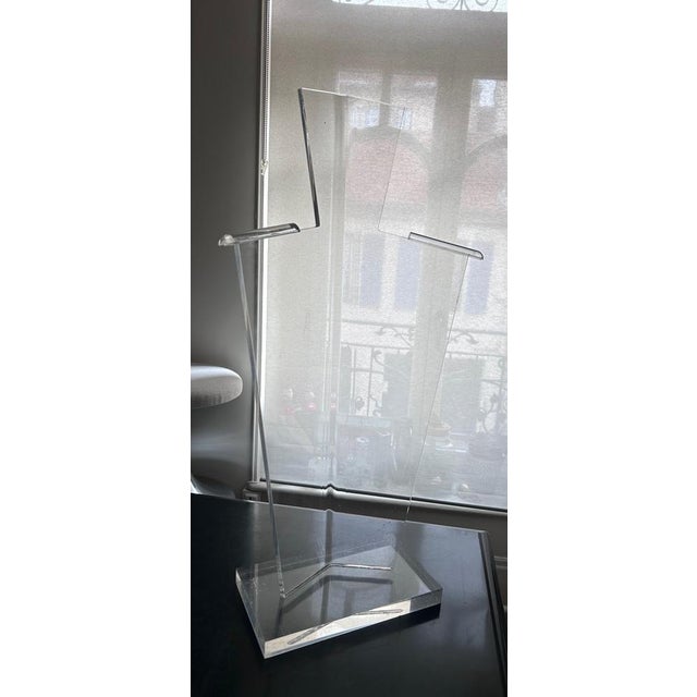 Bust in Acrylic Glass, 1980s For Sale - Image 4 of 16