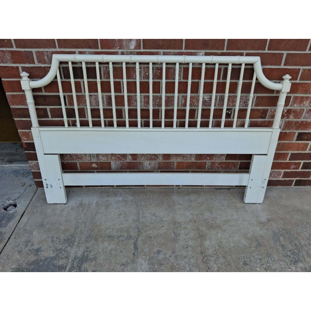 Vintage Thomasville Allegro Style Queen Size Faux Bamboo Headboard - Original White Finish - Palm Beach Chic - Can Be Used...