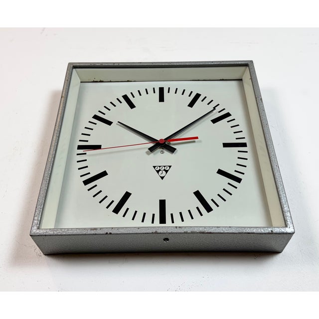 Industrial Grey Square Wall Clock from Pragotron, 1980s For Sale - Image 6 of 17