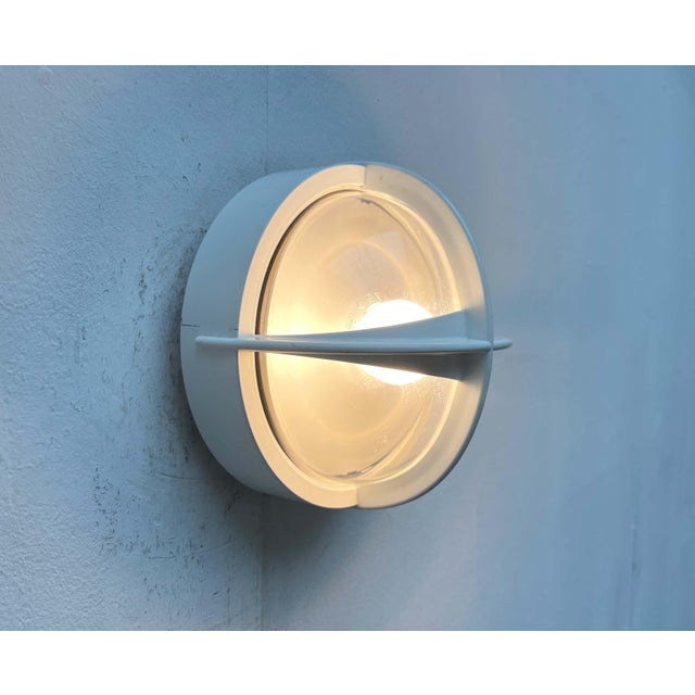 White pirate outdoor wall light from the danish manufacturer nordisk solar. This is the smaller version made of plastic....