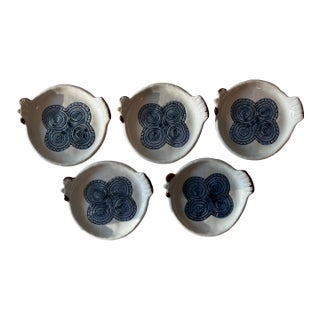 Set of 5 Vintage Happu Pattern Stoneware Small Chicken Plates Made by Otagiri Japan For Sale