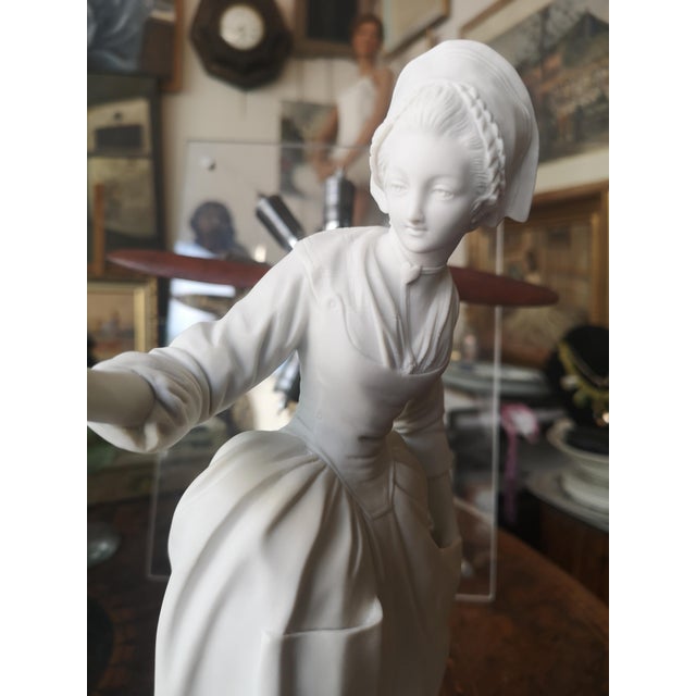 1970s Cité De La Céramique Coedition Marie Antoinette Statue from Mouvements Modernes & Sévres, 1970s For Sale - Image 5 of 14