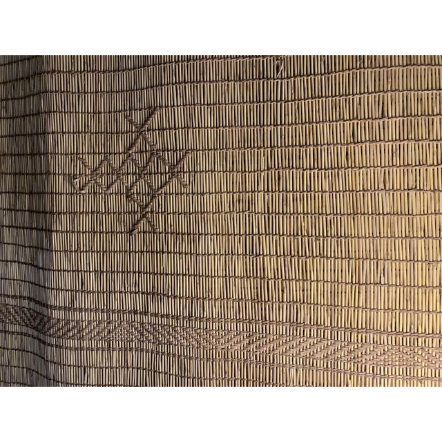1990s Tuareg Rug in Plant Fibers and Leather, 1990s For Sale - Image 5 of 17