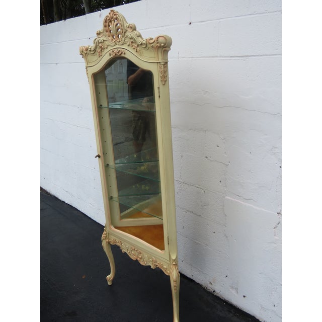 French Tall Painted Corner Vitrine Display Curio Cabinet Cupboard 6676 For Sale In Miami - Image 6 of 18