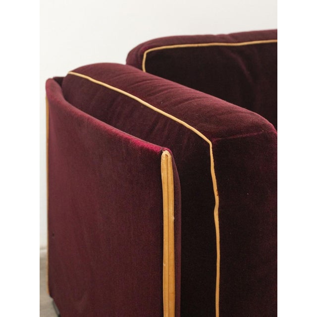 1970s Duc Living Room Set in Burgundy Velvet by Mario Bellini for Cassina, Italy, 1970s, Set of 3 For Sale - Image 5 of 18