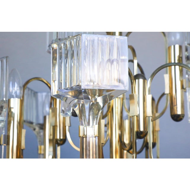 Vintage Brass and Crystal 9-Light Chandelier by Gaetano Sciolari for Sciolari, 1970s For Sale - Image 13 of 18