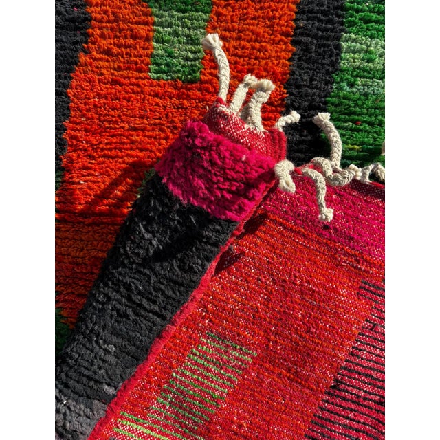 Authentic Moroccan Boujad Runner – A Bold Statement for Your Interior This stunning Boujad Moroccan rug is a true artistic...