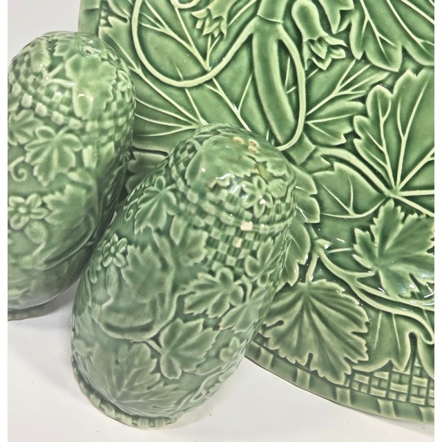 Green Portuguese Serving Pieces- Set of Three For Sale - Image 12 of 16
