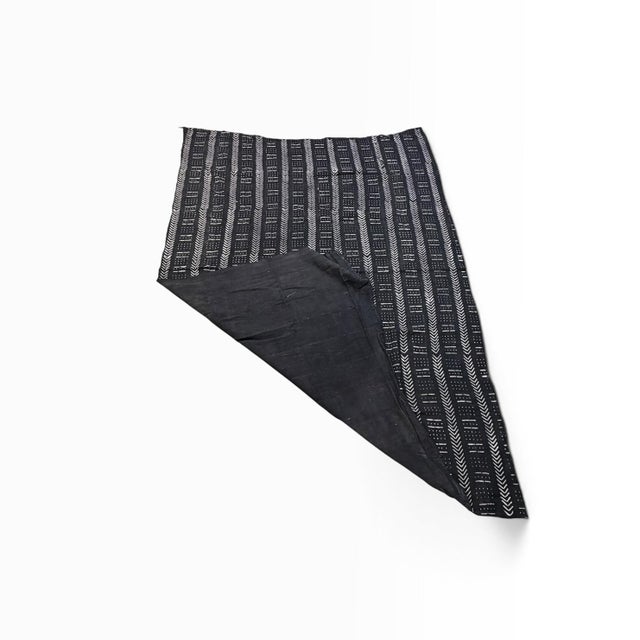 Lg Vintage Malian Black & White Mud Cloth Textile 88" by 62" For Sale - Image 9 of 10