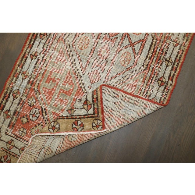 Worn Tribal Persian Serab Narrow Runner rug no. j5200 For Sale In New York - Image 6 of 7