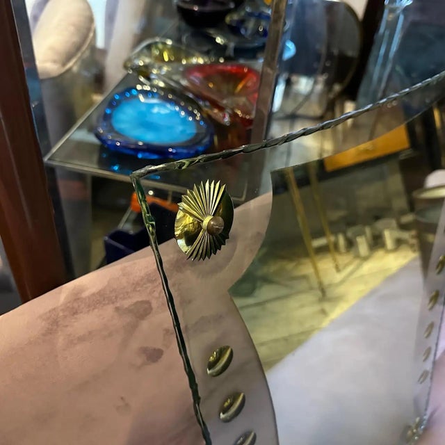 1950s Mid-Century Modern Verde Nilo Glass and Brass Wall Mirror by Cristal Arte For Sale - Image 6 of 12